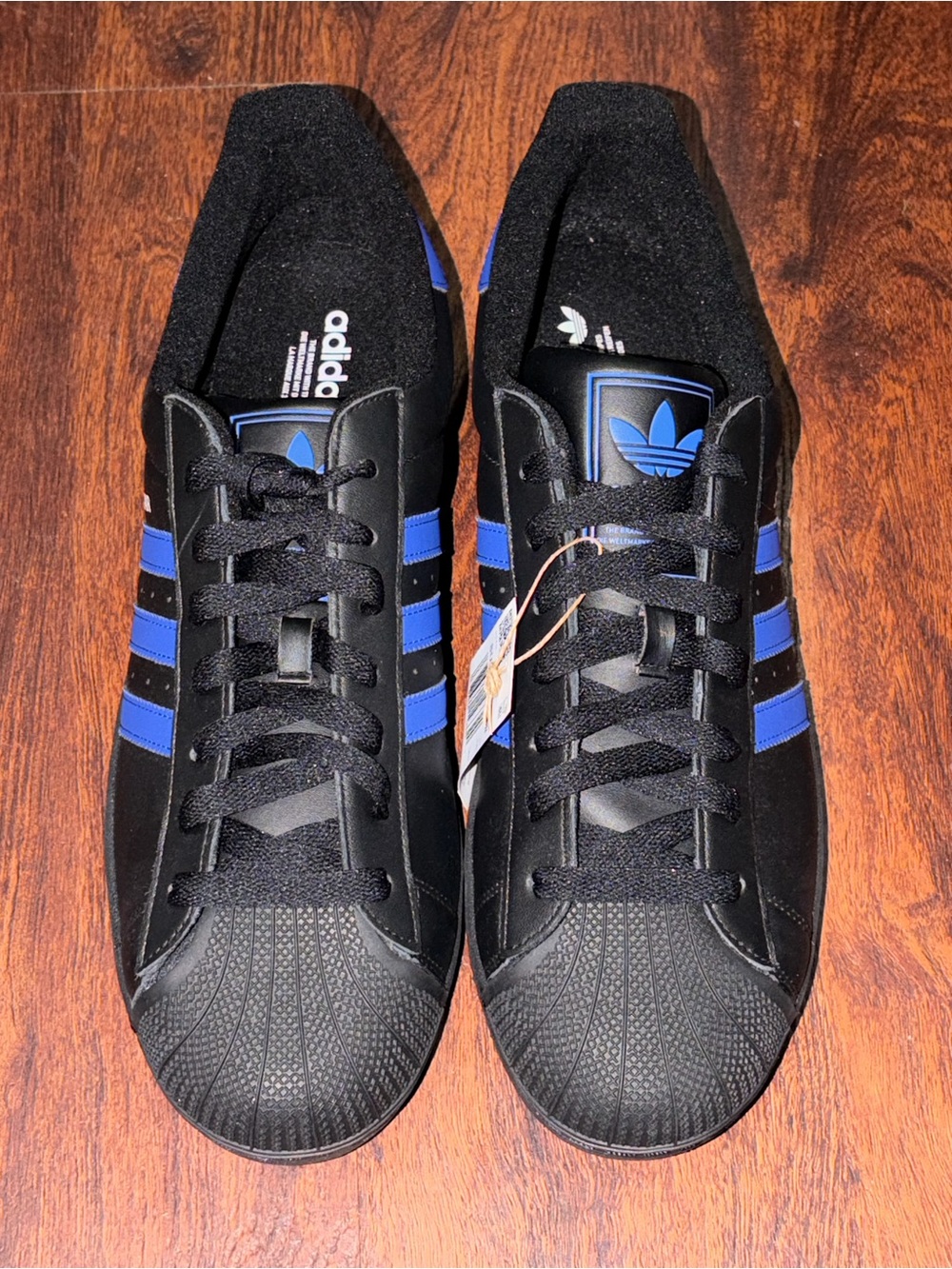 Adidas - Picture 4 of 9